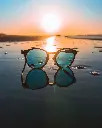 unsplash_SttmdhoyRlk_sunglasses .webp